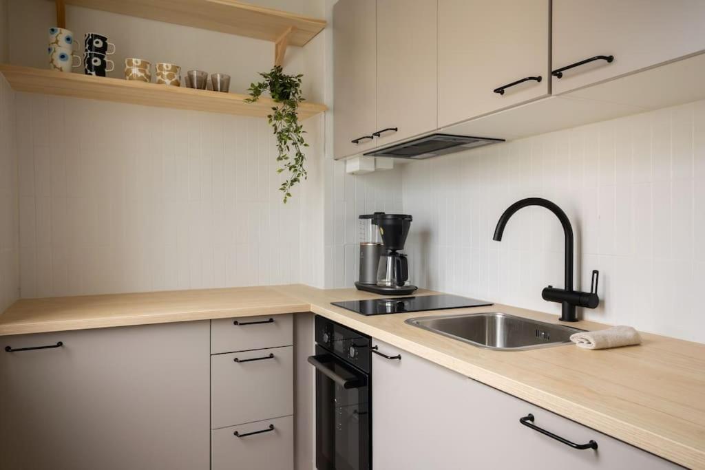 Nordic Lights Loft - Cozy Studio In The Centrum Рованиеми Екстериор снимка